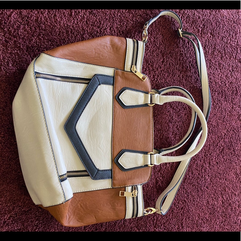 Aldo Purse